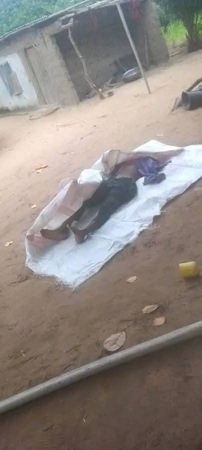 Pic 7: Body of late Gabriel Vandefan beheaded by Fulani Jihadists in his farm, one of his hands was cut off and carted away by the Jihadists Credit: Jimin Geoffrey